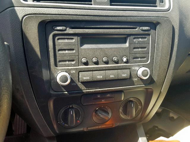 3VW2K7AJ8CM355774 - 2012 VOLKSWAGEN JETTA BASE 银色 照片 9