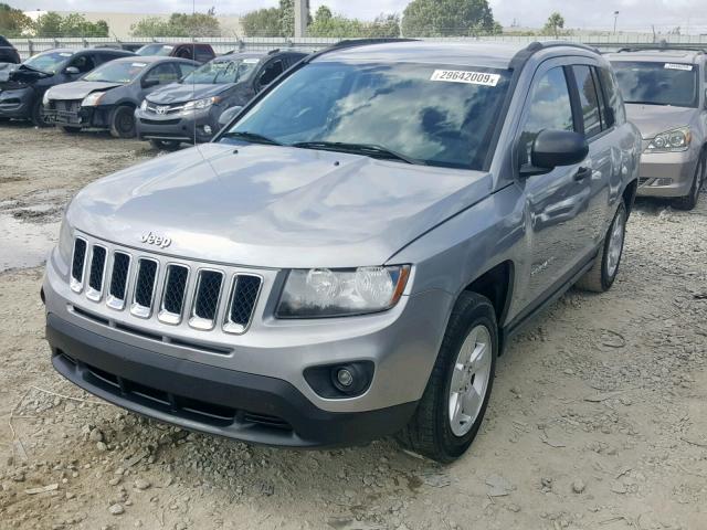 1C4NJCBA3GD794960 - 2016 JEEP COMPASS SP 银色 照片 2