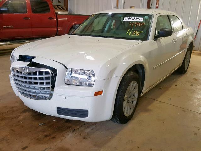 2C3KA43R38H244390 - 2008 CHRYSLER 300 LX BEIGE photo 2