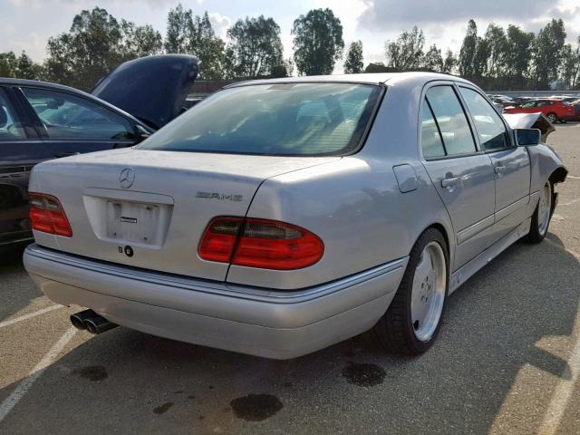 WDBJF72F9VA553078 - 1997 MERCEDES-BENZ E 420 SILVER photo 4