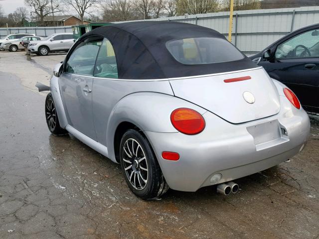 3VWCM31YX5M368517 - 2005 VOLKSWAGEN NEW BEETLE SILVER photo 3