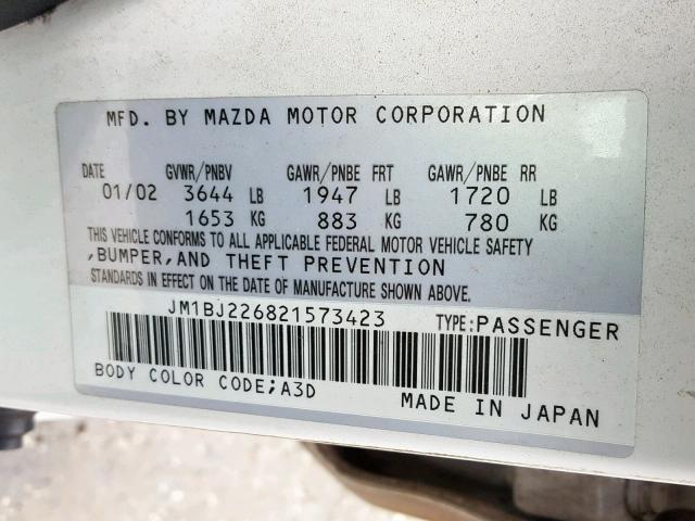 JM1BJ226821573423 - 2002 MAZDA PROTEGE DX WHITE photo 10