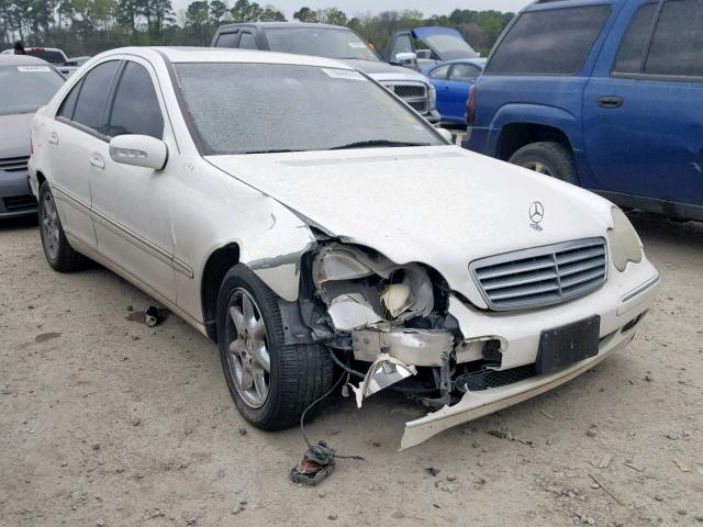 WDBRF61J13A426552 - 2003 MERCEDES-BENZ C 240 WHITE photo 1