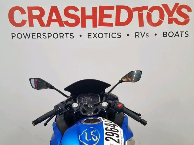 JKAEXKH13JDA13469 - 2018 KAWASAKI EX400 BLUE photo 8