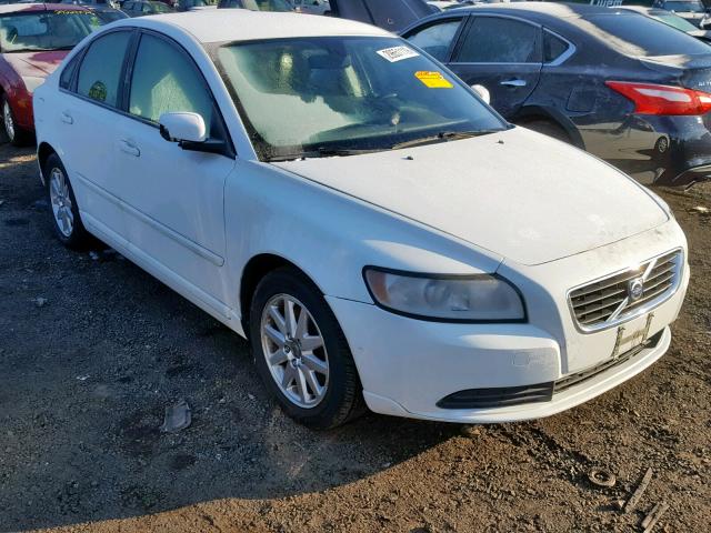 YV1MS390582402221 - 2008 VOLVO S40 2.4I WHITE photo 1