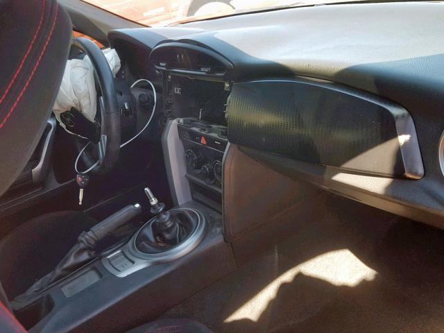 JF1ZNAA17E9704498 - 2014 TOYOTA SCION FR-S RED photo 9