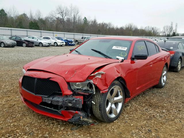 2C3CDXHG9CH164525 - 2012 DODGE CHARGER SX RED photo 2