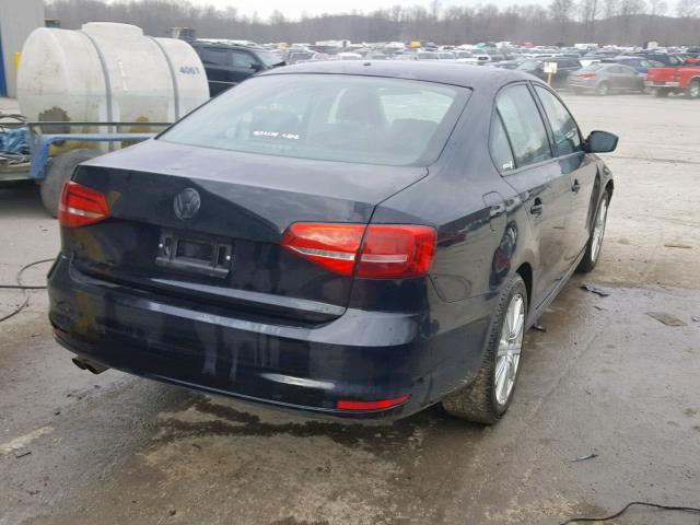 3VW1K7AJ1FM422344 - 2015 VOLKSWAGEN JETTA BASE BLACK photo 4