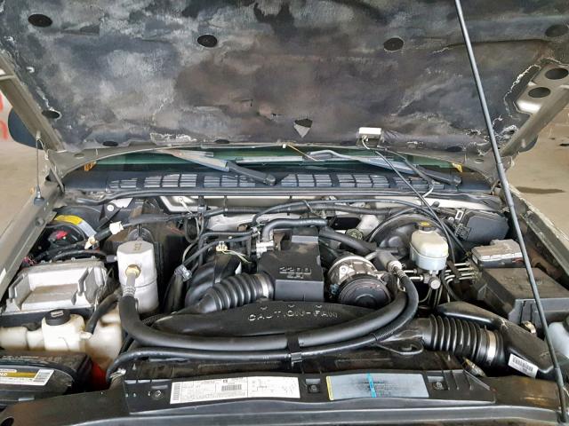 1GTCS195228169453 - 2002 GMC SONOMA TAN photo 7