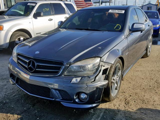 WDDGF77X99F322970 - 2009 MERCEDES-BENZ C 63 AMG GRAY photo 2