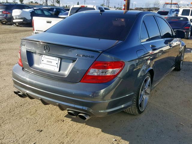 WDDGF77X99F322970 - 2009 MERCEDES-BENZ C 63 AMG GRAY photo 4