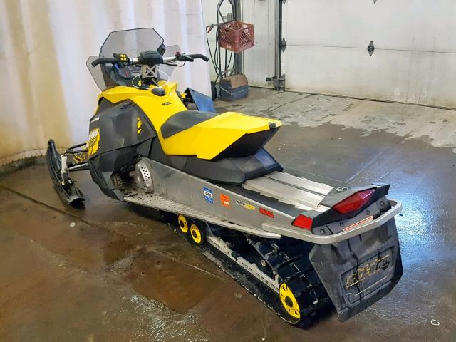 2BPSBX9C89V000783 - 2009 SKI DOO 594CC YELLOW photo 3