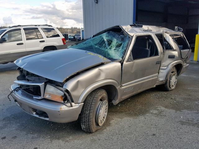 1GKDT13W4W2541231 - 1998 GMC ENVOY TAN photo 2