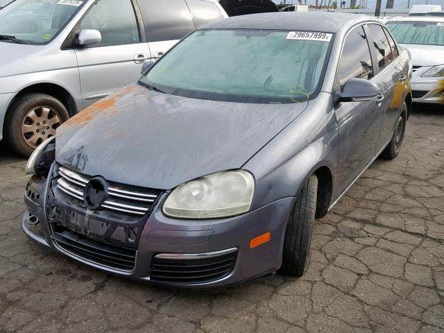 3VWPG71K66M619675 - 2006 VOLKSWAGEN JETTA VALU GRAY photo 2