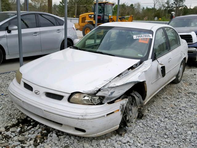 1G3NG52M9W6336556 - 1998 OLDSMOBILE CUTLASS GL WHITE photo 2