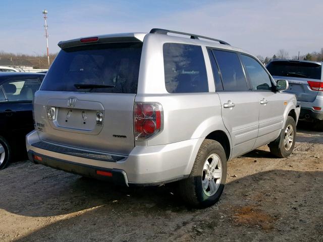 5FNYF18388B003957 - 2008 HONDA PILOT SE SILVER photo 4