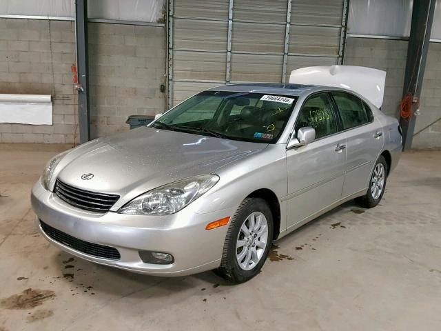 JTHBF30G920043615 - 2002 LEXUS ES 300 SILVER photo 2