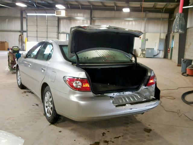 JTHBF30G920043615 - 2002 LEXUS ES 300 SILVER photo 3