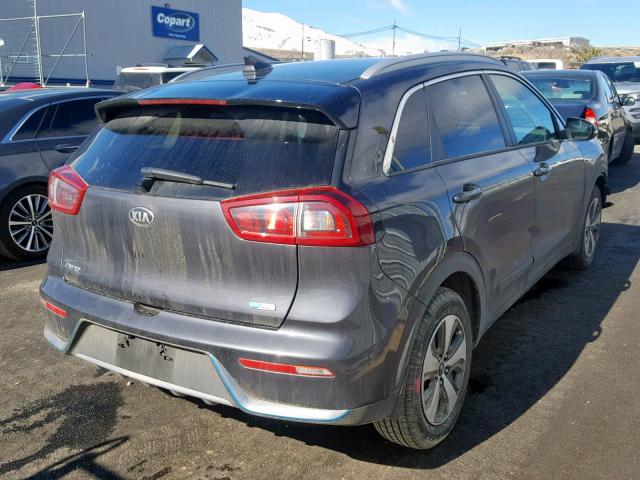 KNDCD3LD5J5186396 - 2018 KIA NIRO EX GRAY photo 4