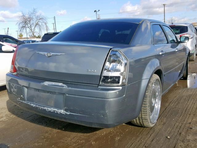 2C3KA43R66H313702 - 2006 CHRYSLER 300 GRAY photo 4