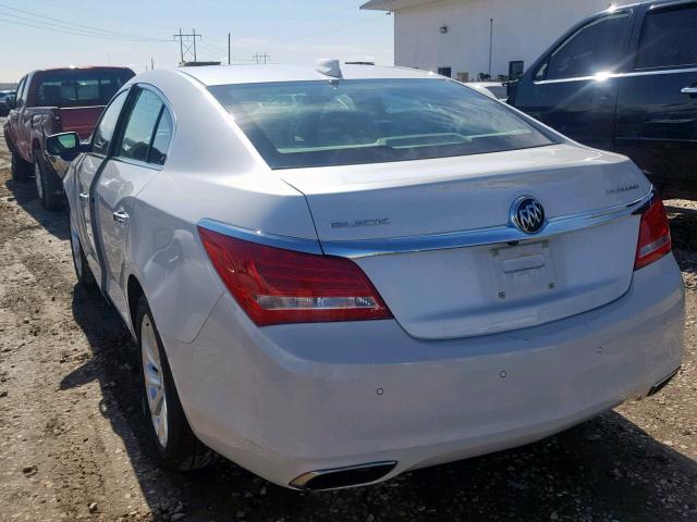 1G4GD5G33FF140674 - 2015 BUICK LACROSSE P WHITE photo 3