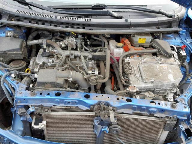 JTDKDTB38G1137682 - 2016 TOYOTA PRIUS C BLUE photo 7