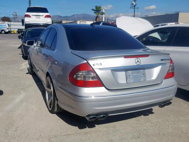 WDBUF77X88B226989 - 2008 MERCEDES-BENZ E 63 AMG SILVER photo 3