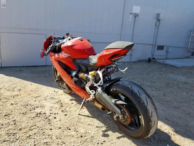 ZDM14B1W6GB001700 - 2016 DUCATI SUPERBIKE RED photo 3