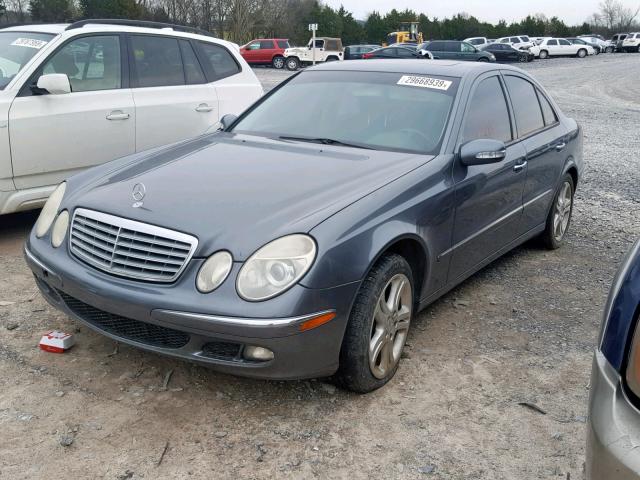 WDBUF56J26A956059 - 2006 MERCEDES-BENZ E 350 GRAY photo 2