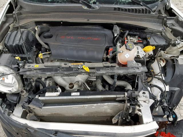 ZACCJBABXJPH27468 - 2018 JEEP RENEGADE S SILVER photo 7