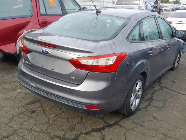 1FADP3F20EL132582 - 2014 FORD FOCUS SE GRAY photo 4