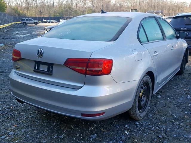 3VW2K7AJ7FM297855 - 2015 VOLKSWAGEN JETTA BASE 银色 照片 4