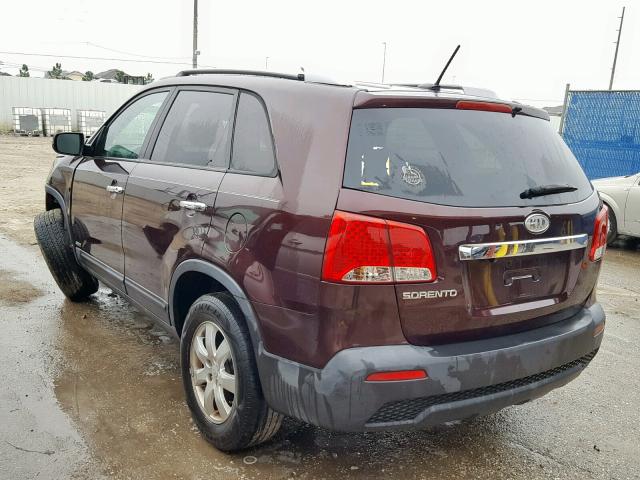 5XYKTCA19BG014856 - 2011 KIA SORENTO BA MAROON photo 3