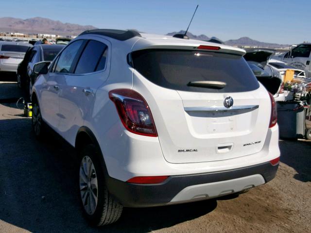 KL4CJASB6HB185499 - 2017 BUICK ENCORE PRE WHITE photo 3