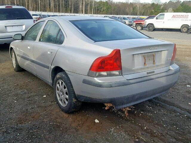 YV1RS61R722176577 - 2002 VOLVO S60 SILVER photo 3