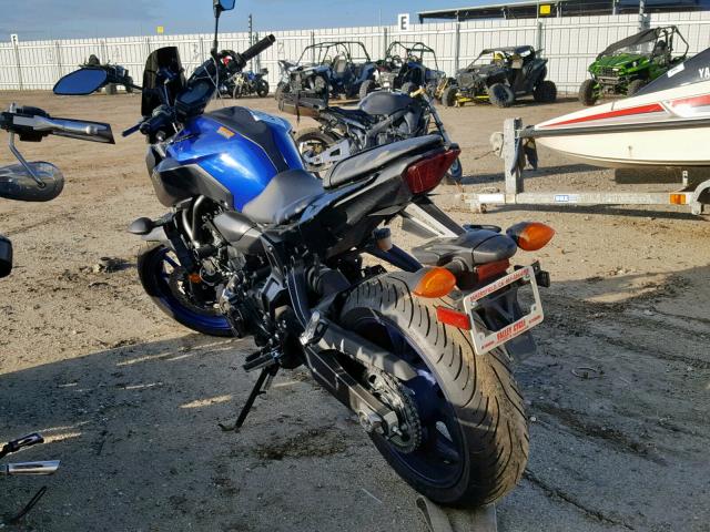 JYARM27Y1JA000678 - 2018 YAMAHA MT07 C BLUE photo 3