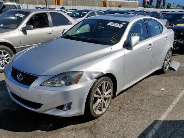 JTHBK262772029399 - 2007 LEXUS IS 250 SILVER photo 2