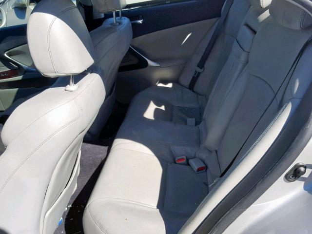 JTHBK262772029399 - 2007 LEXUS IS 250 SILVER photo 6