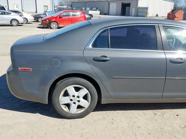 1G1ZG57B58F193318 - 2008 CHEVROLET MALIBU LS GRAY photo 10
