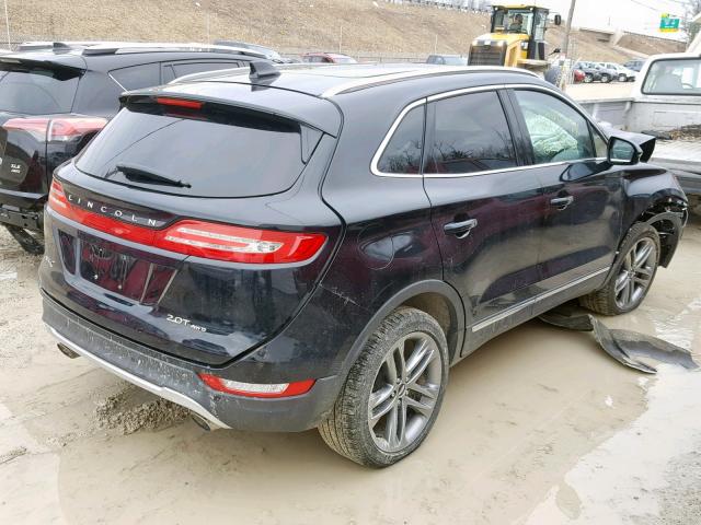 5LMCJ3D9XJUL01317 - 2018 LINCOLN MKC RESERV BLACK photo 4