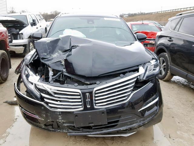 5LMCJ3D9XJUL01317 - 2018 LINCOLN MKC RESERV BLACK photo 9