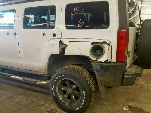 5GTDN136268186880 - 2006 HUMMER H3 WHITE photo 10