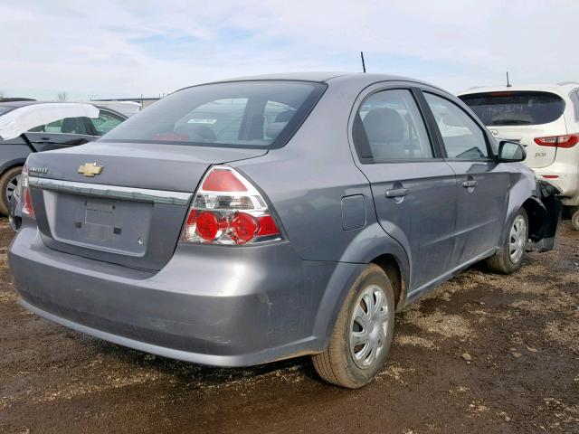 KL1TD56E49B324515 - 2009 CHEVROLET AVEO LS GRAY photo 4