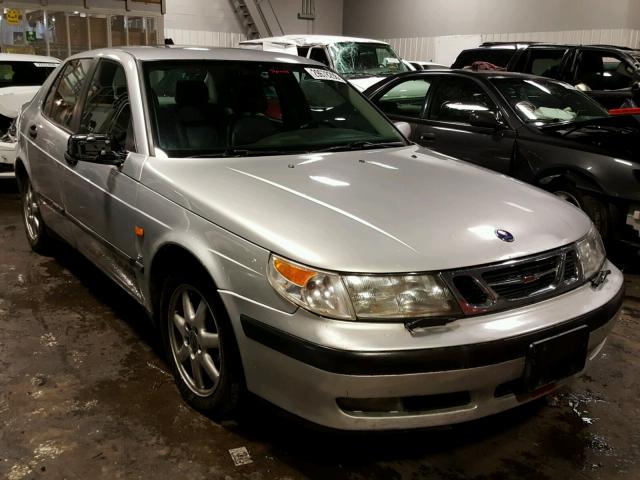 YS3EF45E1X3026723 - 1999 SAAB 9-5 SE SILVER photo 1