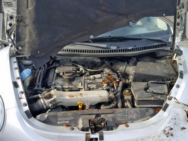 3VWDD21C73M402753 - 2003 VOLKSWAGEN NEW BEETLE SILVER photo 7