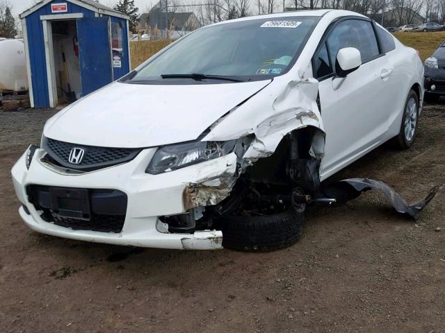 2HGFG3B86DH526405 - 2013 HONDA CIVIC EX WHITE photo 2