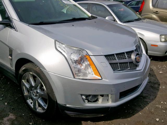 3GYFNFE39CS565937 - 2012 CADILLAC SRX PREMIU SILVER photo 9