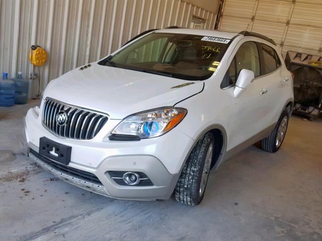 KL4CJDSB0GB538013 - 2016 BUICK ENCORE PRE WHITE photo 2