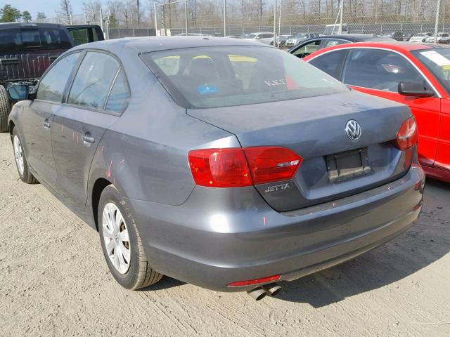 3VW2K7AJ8EM208440 - 2014 VOLKSWAGEN JETTA BASE GRAY photo 3