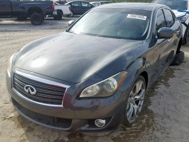 JN1AY1AP6BM520118 - 2011 INFINITI M56 GRAY photo 2